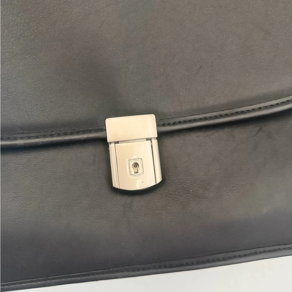 Jack Georges Black Leather Briefcase – Lockable with Keys